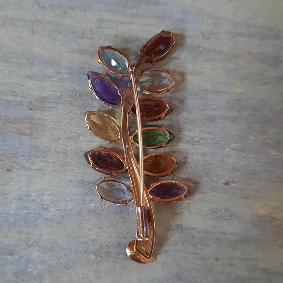 Vintage 18K Yellow Gold Custom Leaf Design Multi Coloured Gemstones Brooch - Picture 9 of 16